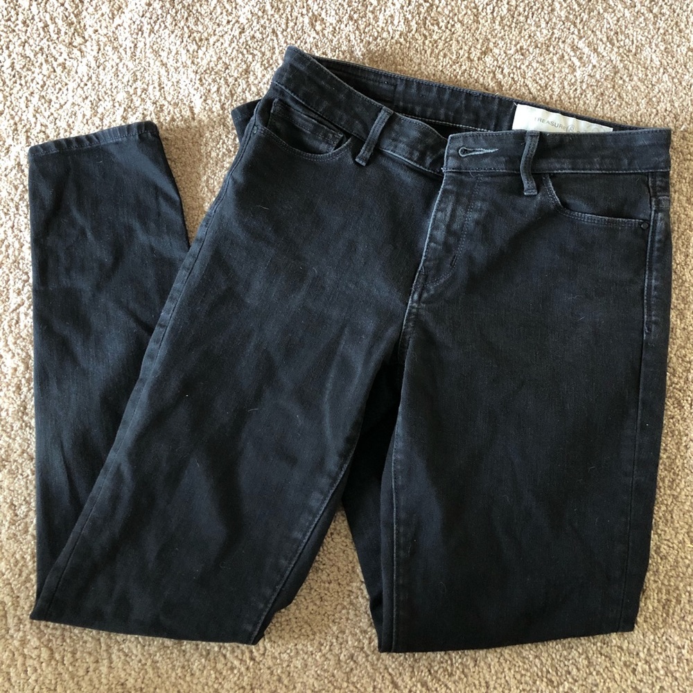Treasure Bond Skinny Fit Jeans